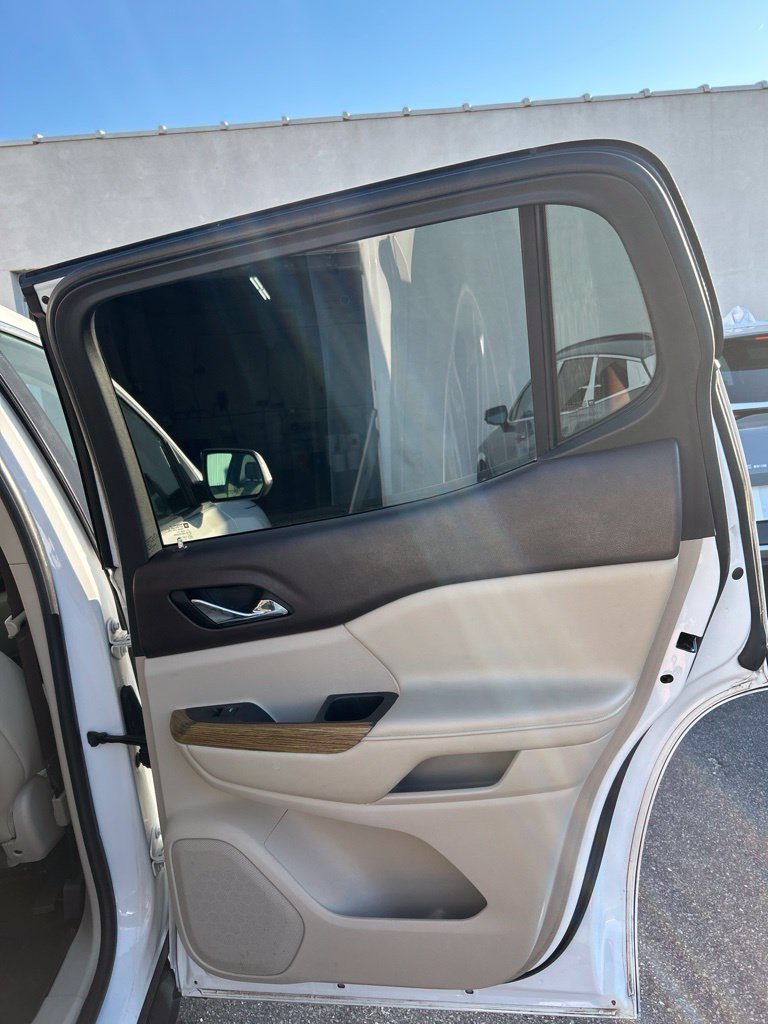 Used 2017 White GMC Denali image 20