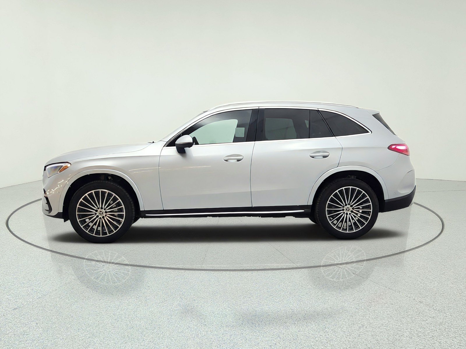 2026 Mercedes-Benz GLC Base - Photo 29