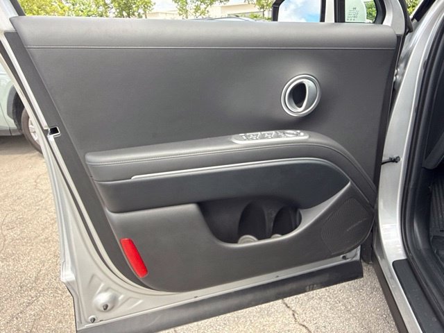 Used 2026 Silver Hyundai SEL image 29