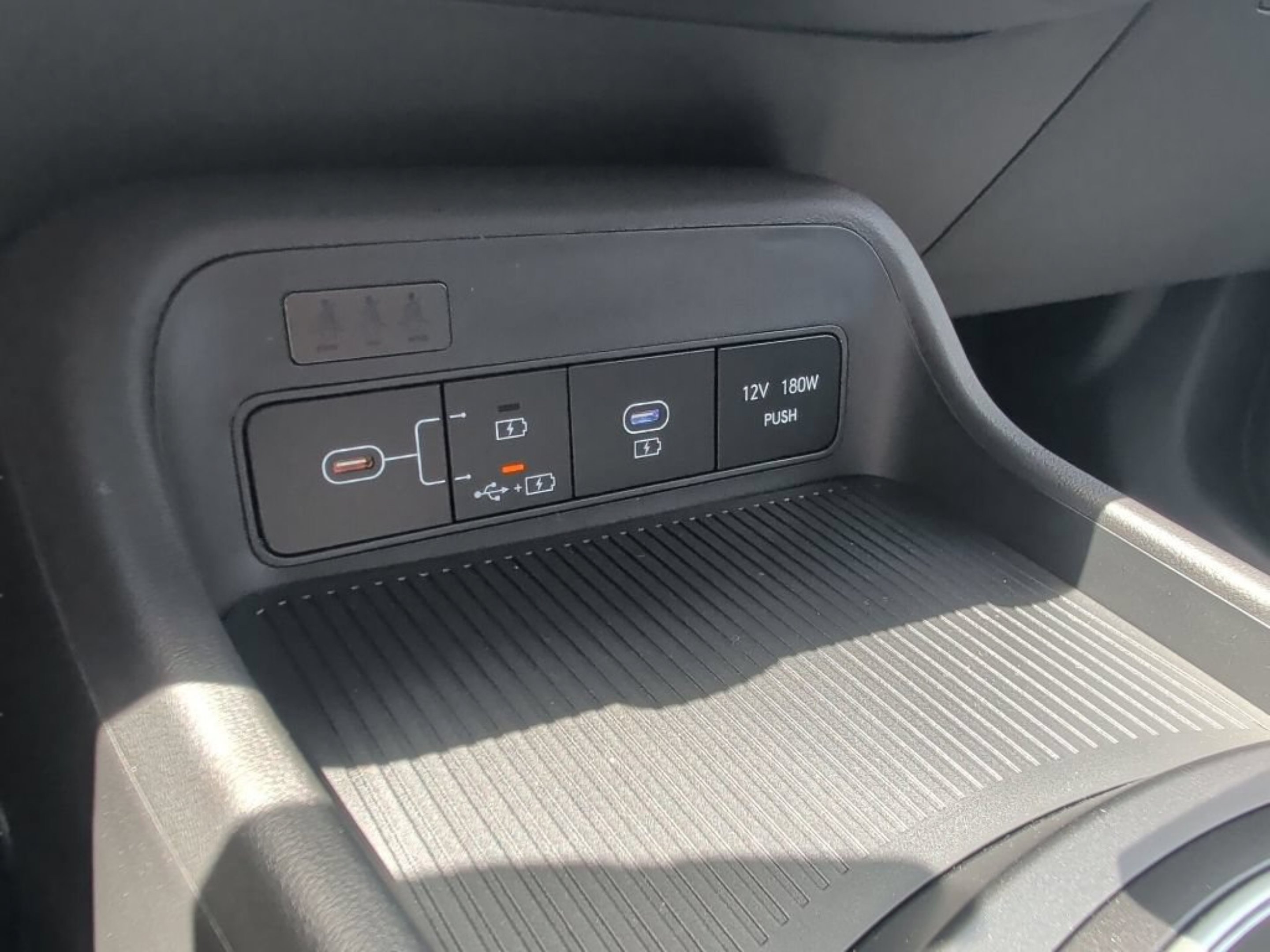 New 2026 Soultronic Orange Pearl Hyundai SE image 26