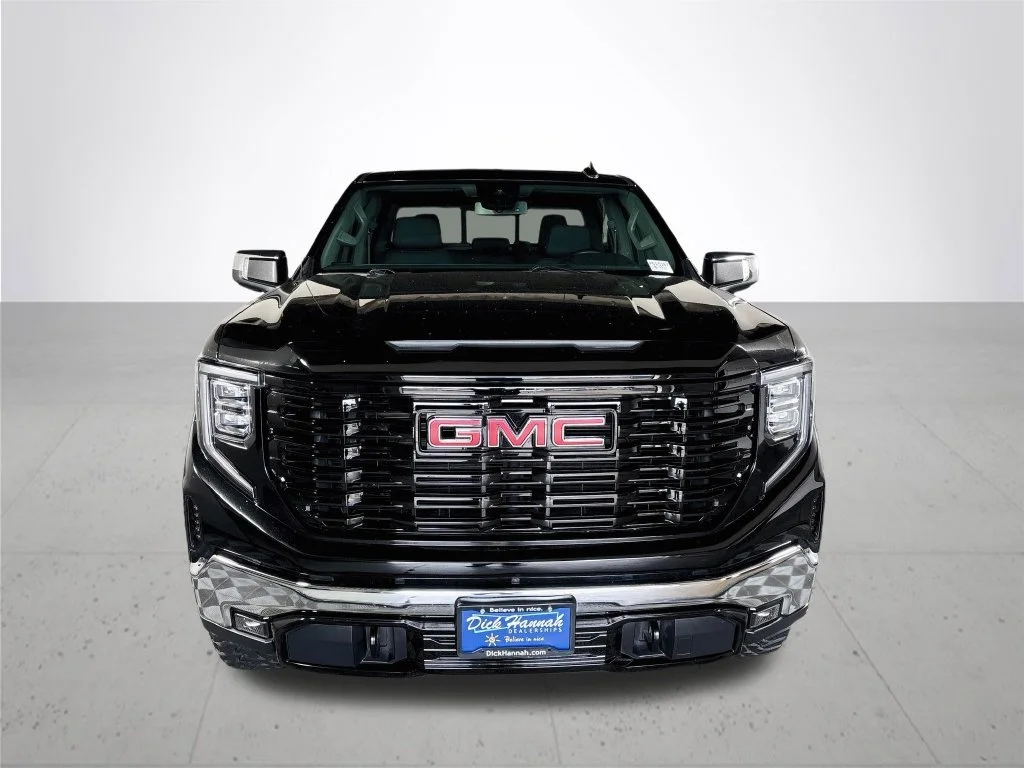 Used 2024 Black GMC SLT image 3