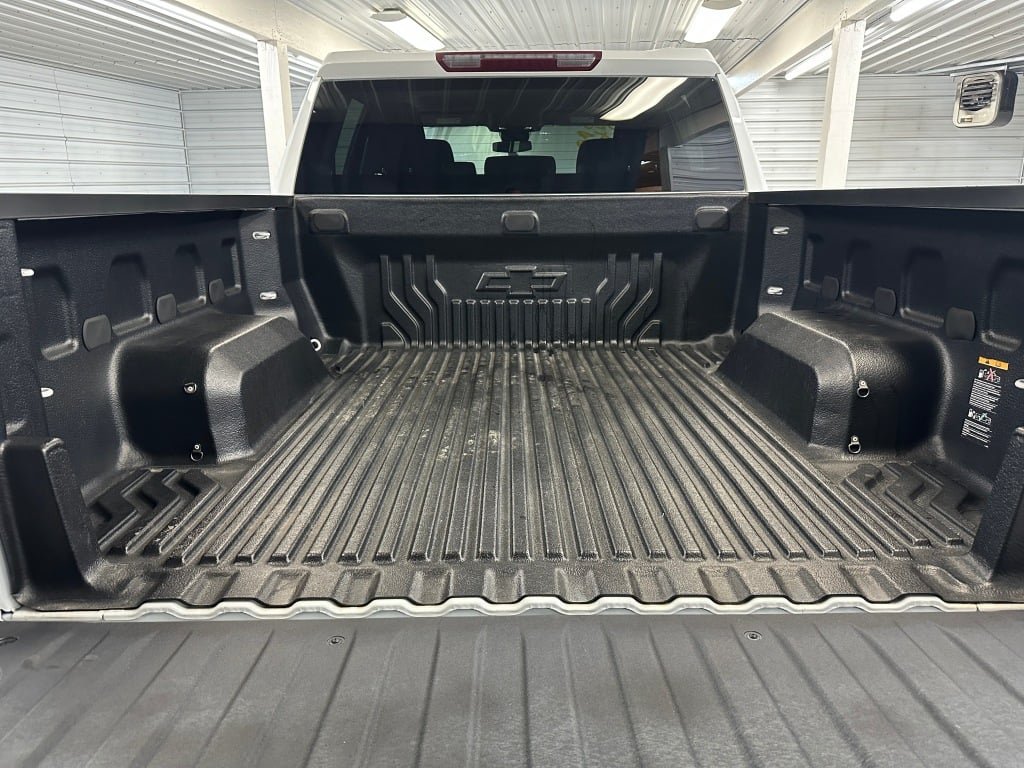2023 Chevrolet Silverado 1500 LT - Photo 24