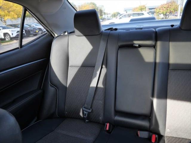 Certified Used 2016 BLACK SAND PEARL Toyota  image 12