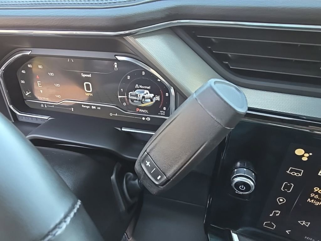 2025 GMC Sierra 3500HD Denali - Photo 20