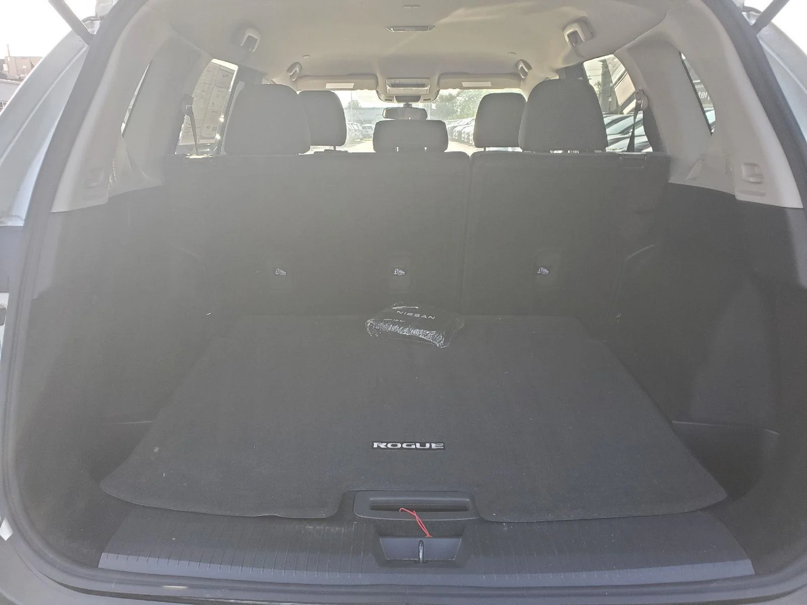 Used 2023 Pearl White Tricoat Nissan SV image 5