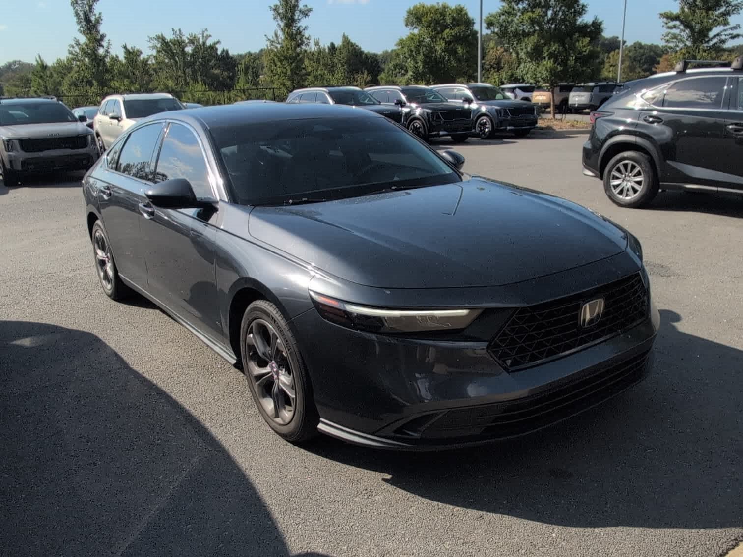Used 2023 Gray Honda EX image 3