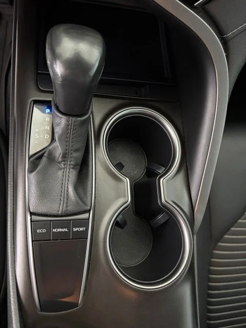 Used 2023 White Toyota SE image 22