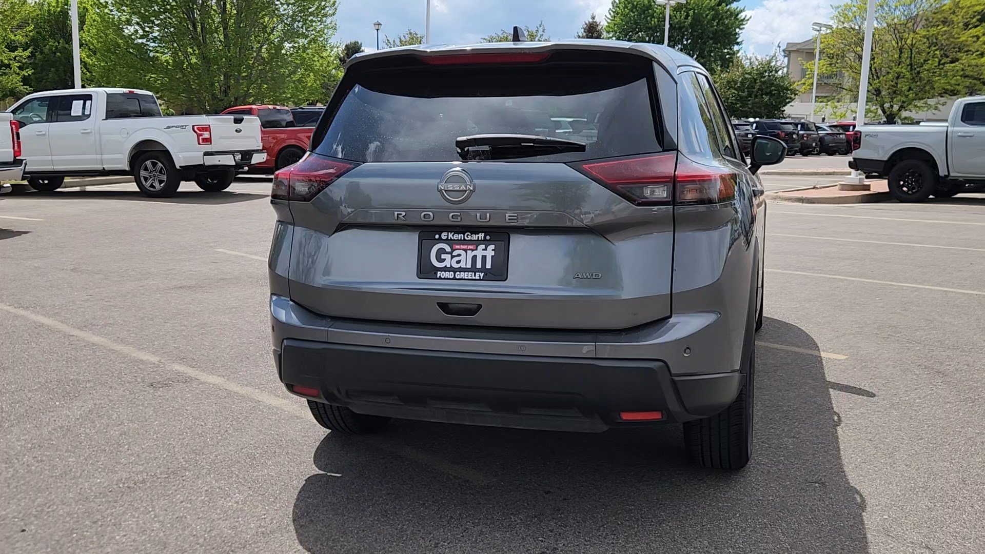 Used 2024 Gun Metallic Nissan S image 17
