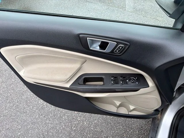 Used 2019 Silver Metallic Ford  image 20