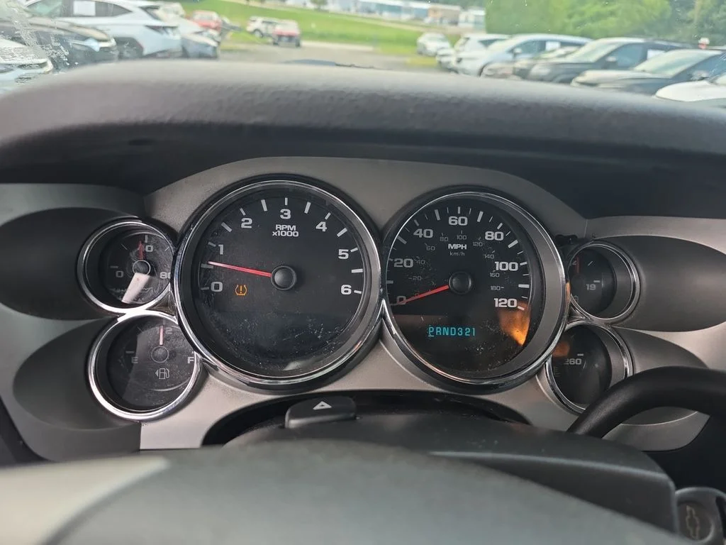 Used 2007 Silver Birch Metallic Chevrolet LT image 15