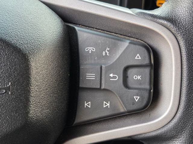 Used 2022 White Ford Badlands image 27