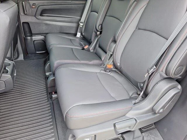 2026 Honda Odyssey Sport L - Photo 23