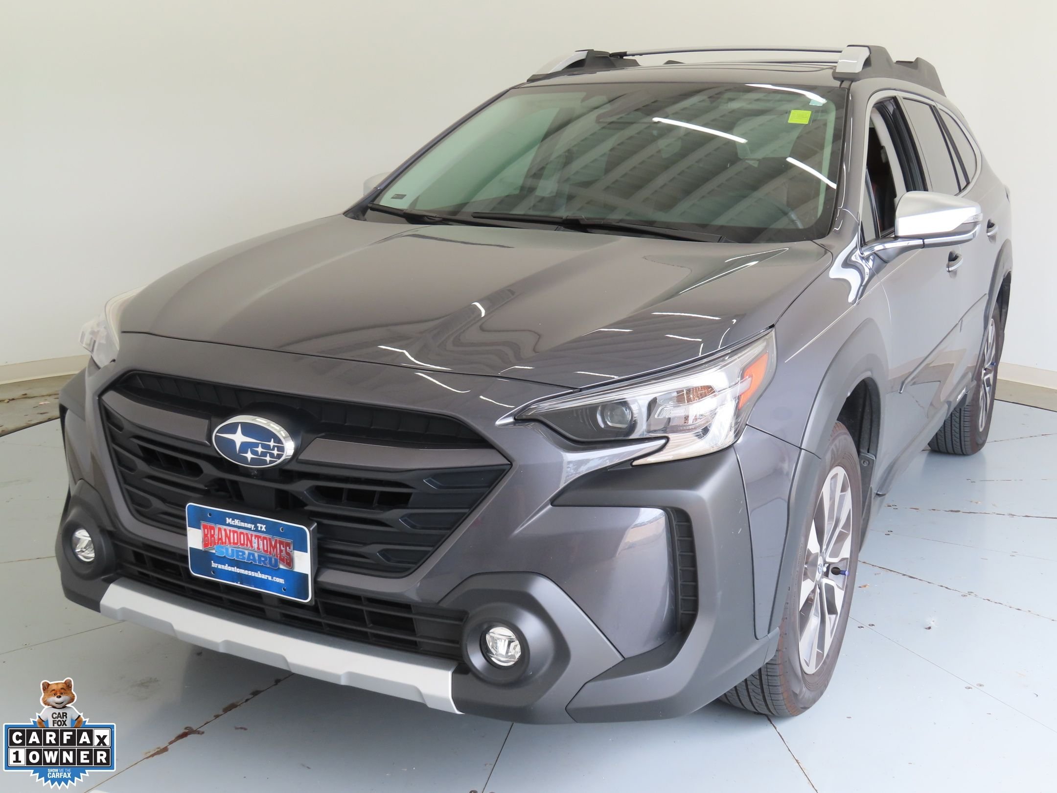 Used 2025 Gray Subaru Touring image 8