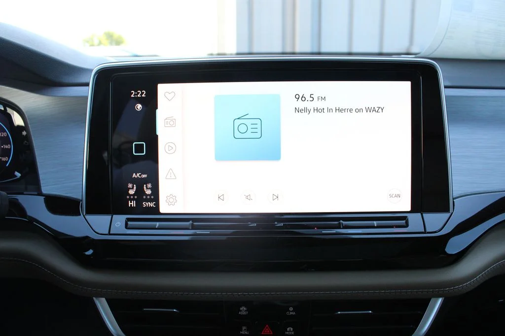 New 2026 Gray Volkswagen 2.0T SE w/Technology image 16