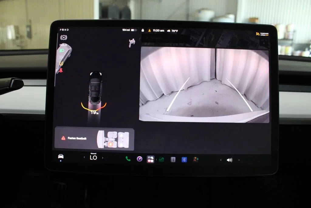 Used 2021 White Tesla Long Range image 4