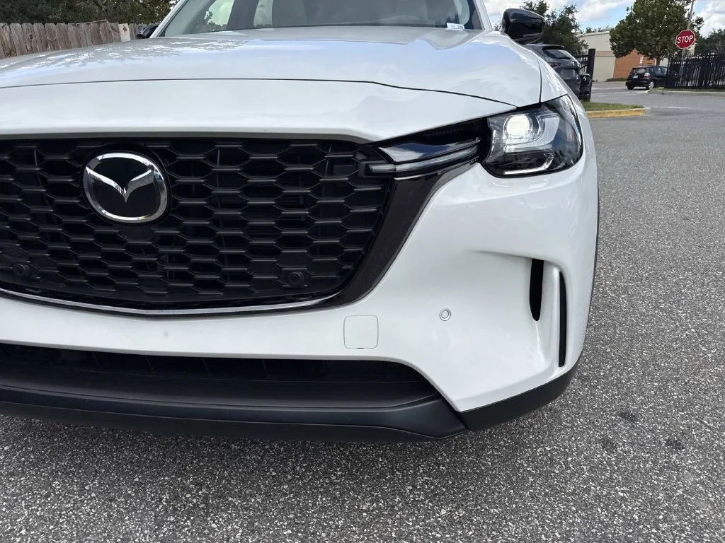 Certified Used 2026 White Mazda 3.3 Turbo Premium image 10