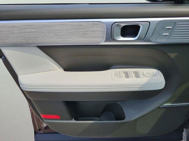 New 2025 Earthy Brass Matte Hyundai Calligraphy image 10
