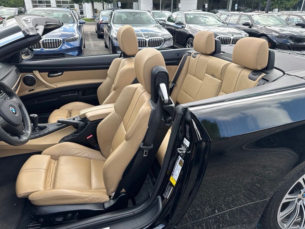 Used 2008 Black BMW Base image 6