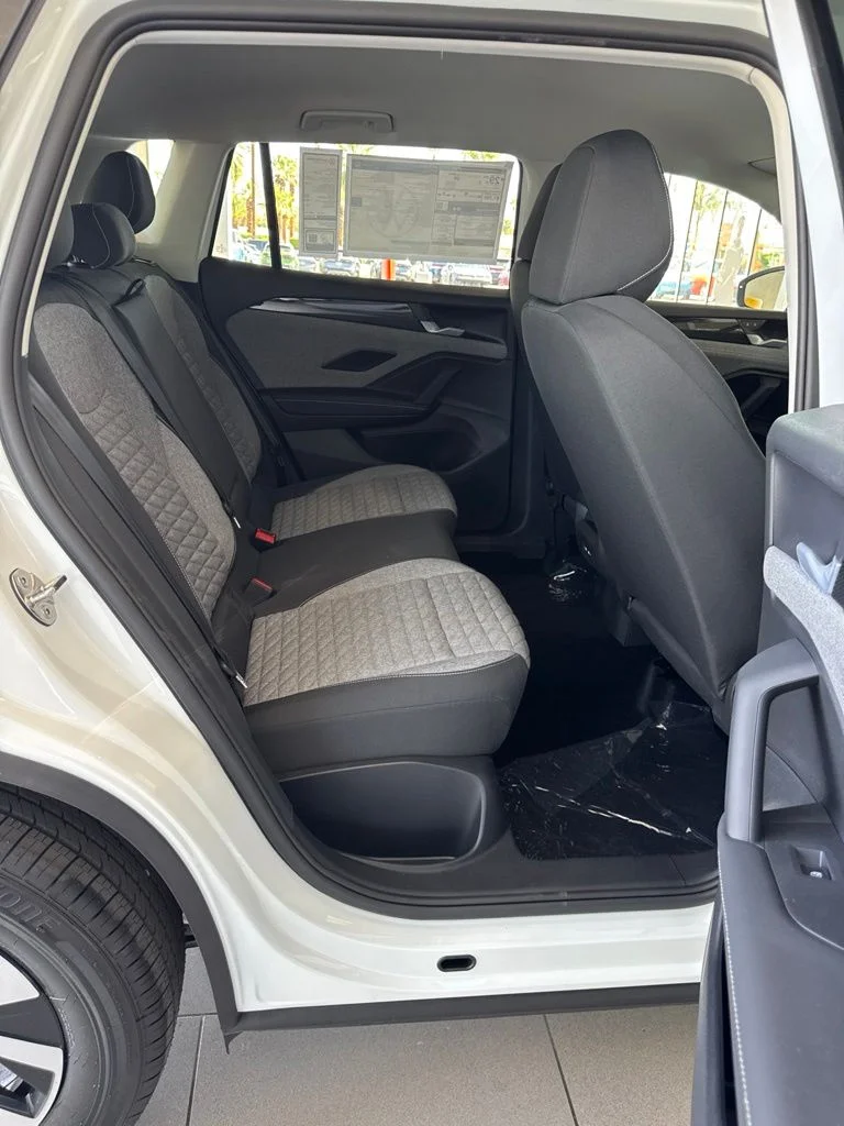 New 2026 White/off-white Volkswagen 2.0T S image 7