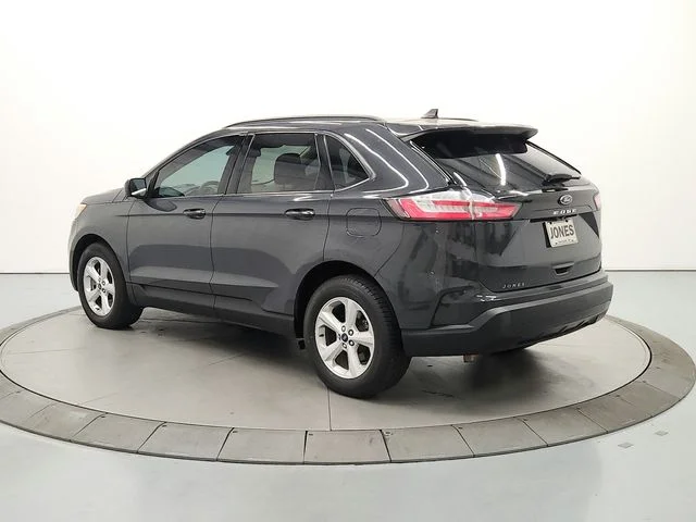 Used 2021 Gray Ford SE image 6