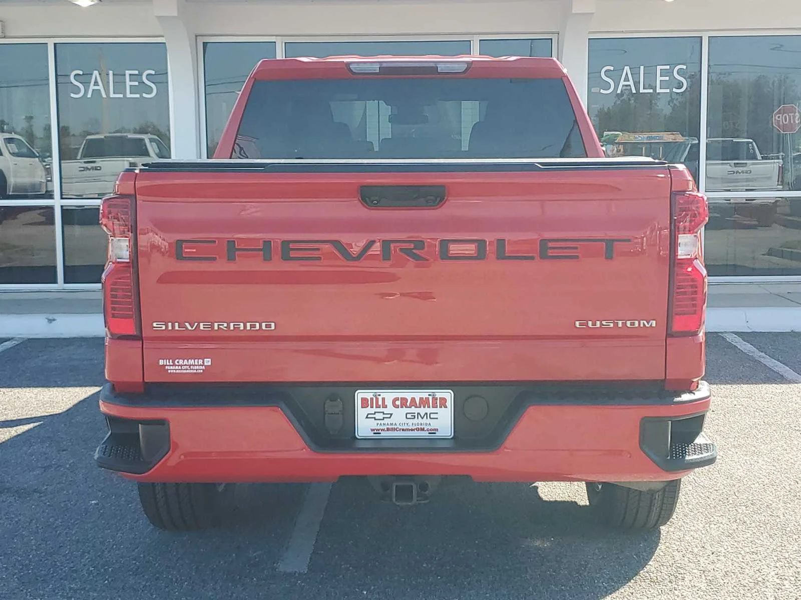 Used 2022 RED HOT Chevrolet Custom image 4