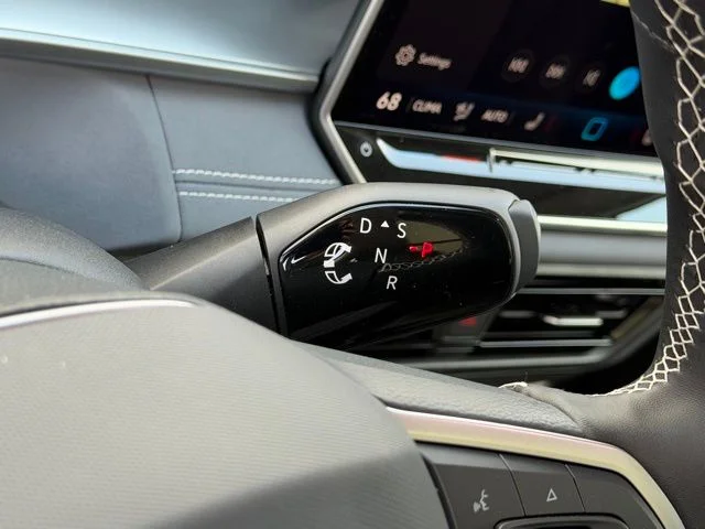 New 2026 White Volkswagen 2.0T SE image 14