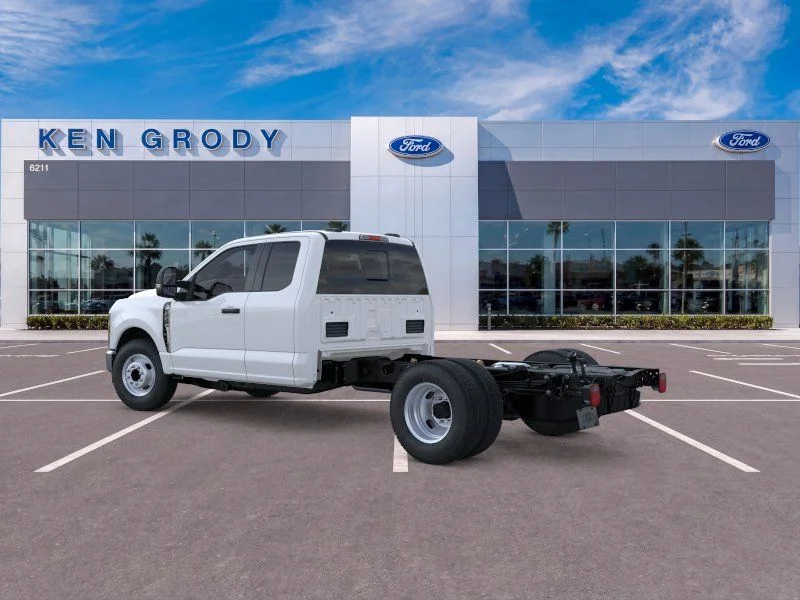 New 2026 White Ford XL image 6