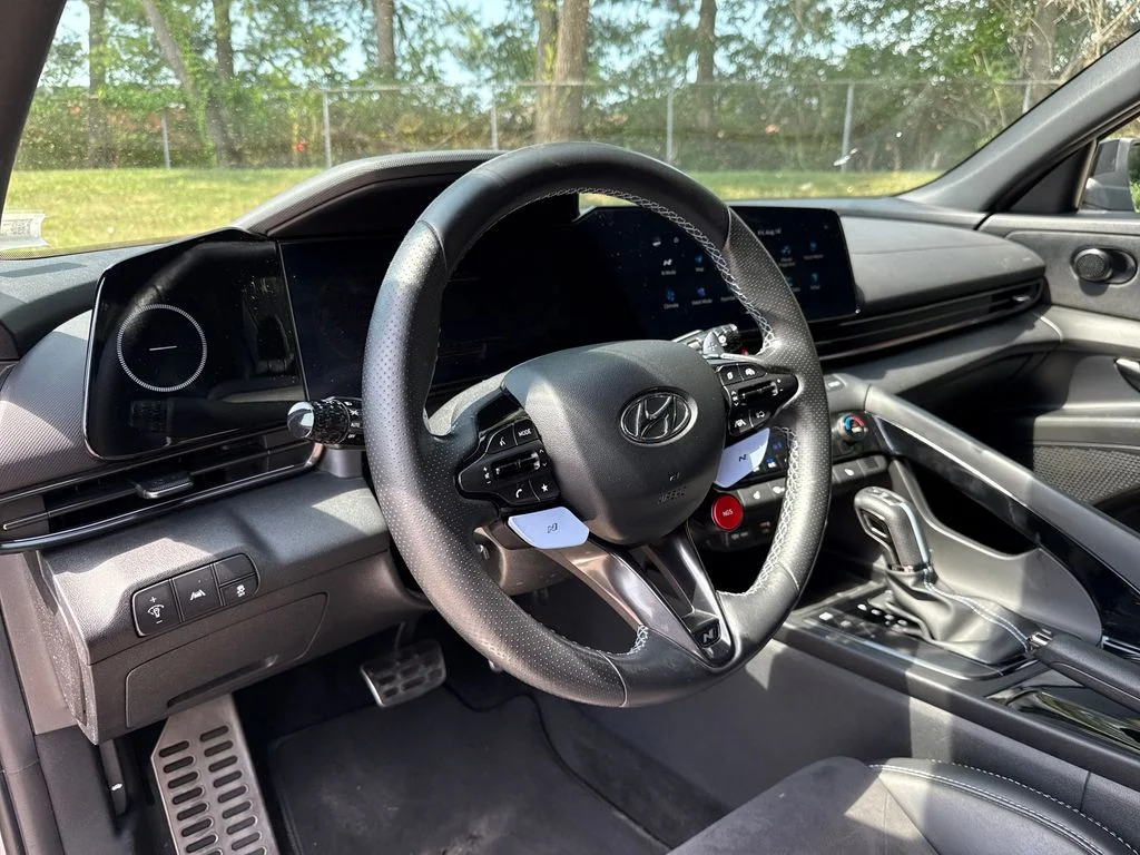 Used 2023 Gray Hyundai Base image 14