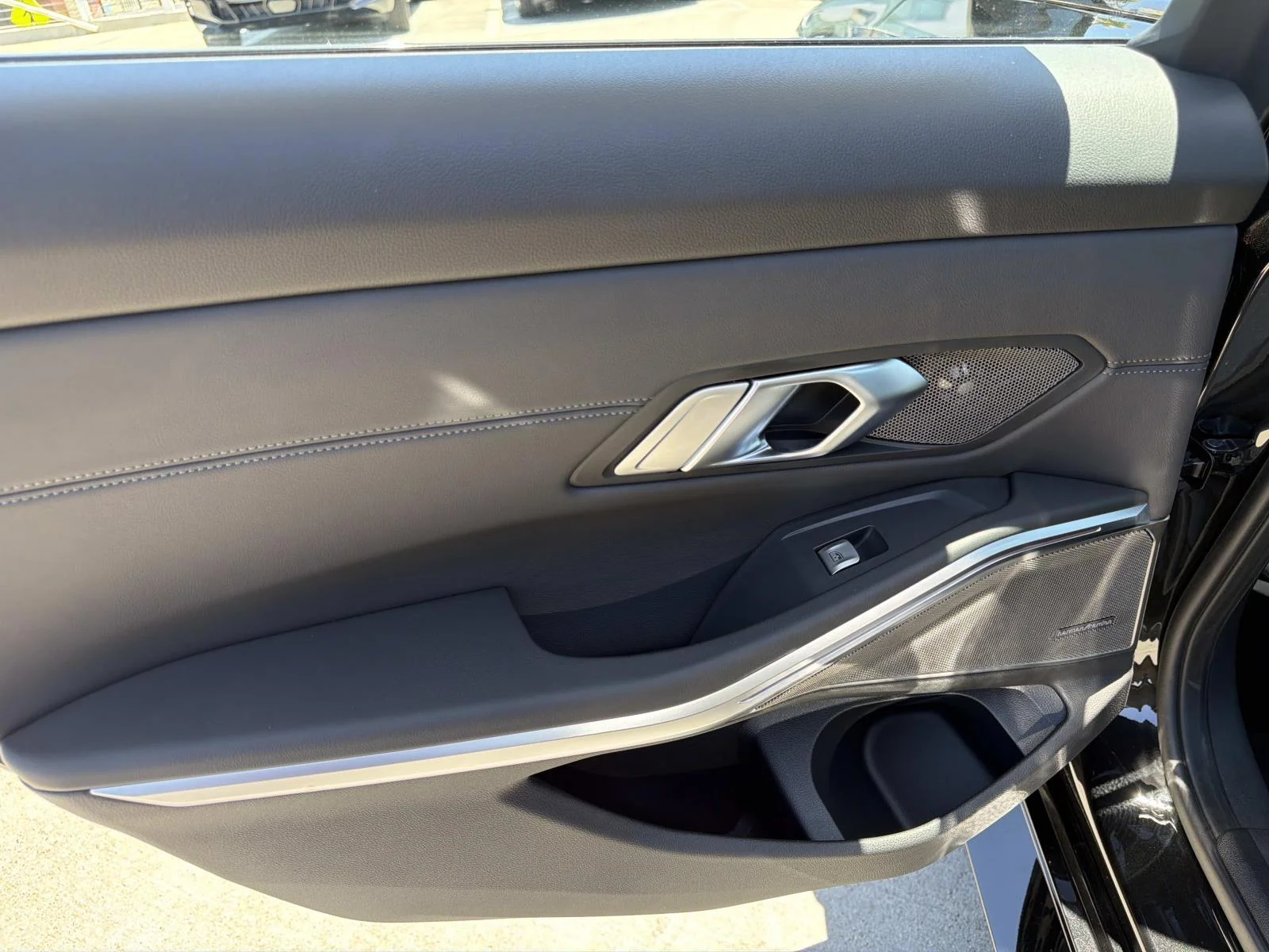 New 2027 Black Sapphire Metallic BMW Competition xDrive image 10