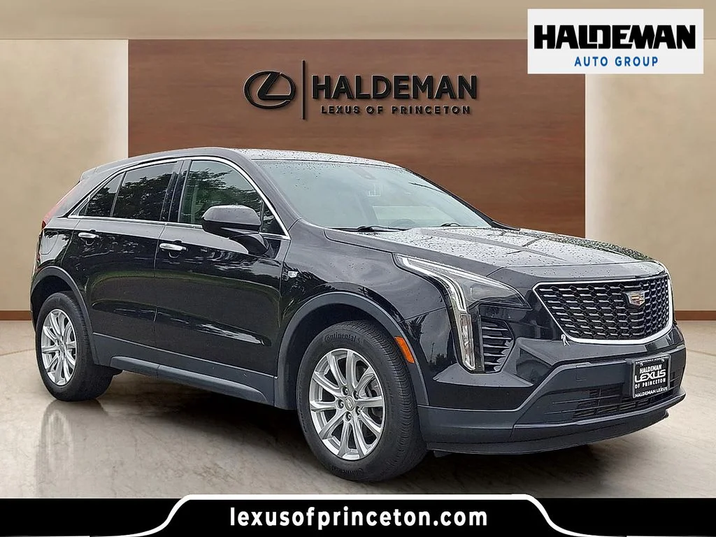 2019 Cadillac XT4 Luxury's photo