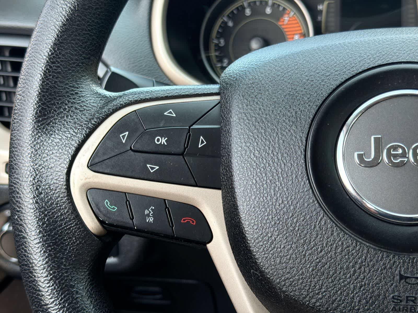 Used 2016 Brilliant Black Crystal Pearlcoat Jeep Sport image 24
