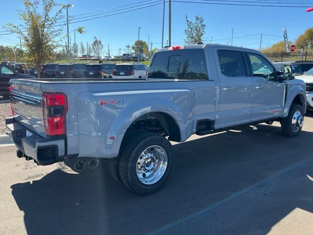 New 2027 Gray Ford Platinum image 12