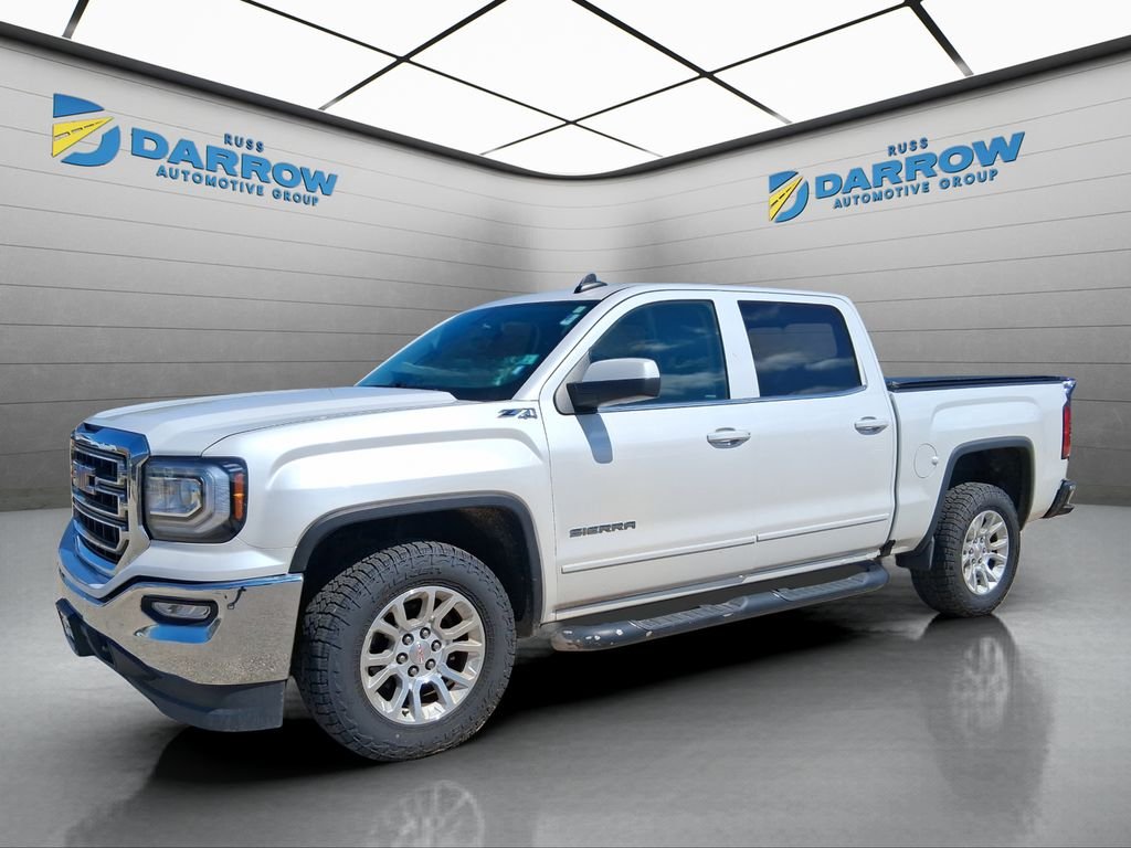 2017 GMC Sierra 4WD Crew Cab Short Box SLE's photo