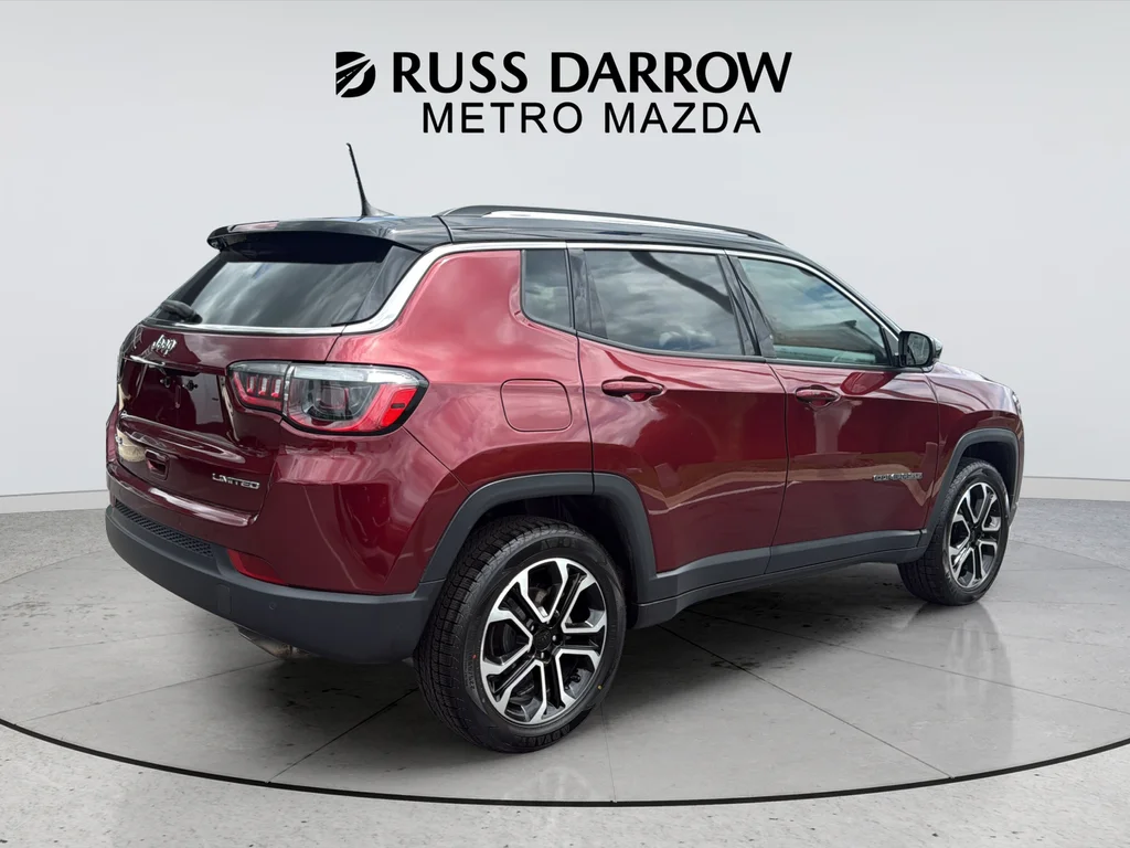 Used 2022 Red Jeep Limited image 5