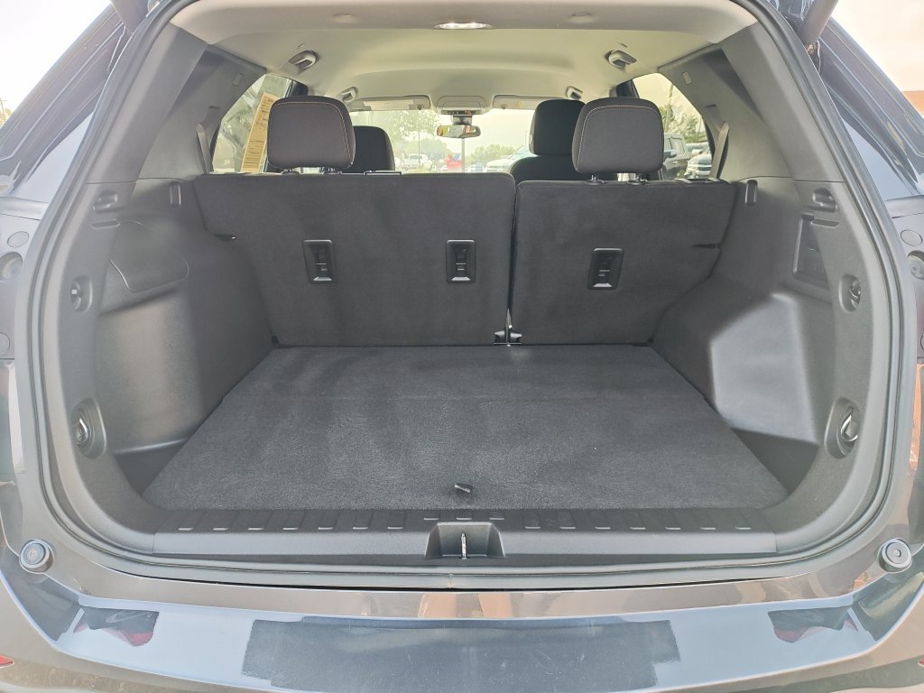 Certified Used 2022 Gray Chevrolet LT image 9