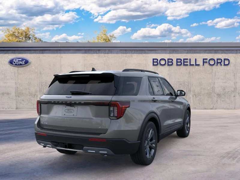 New 2026 Carbonized Gray Metallic Ford Active image 8