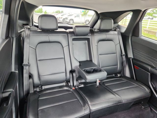 Used 2022 Gray Ford SEL image 31