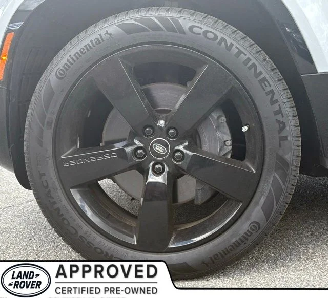 Certified Used 2023 Silver Land Rover X-Dynamic SE image 4