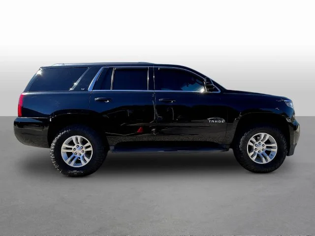 Used 2017 Black Chevrolet LT image 9