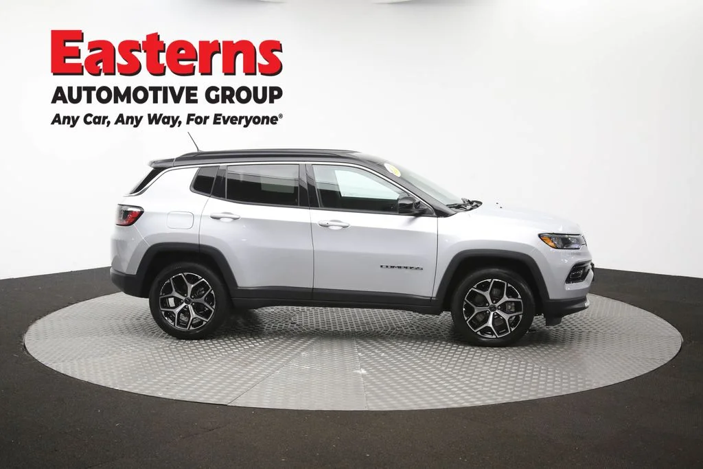 Used 2025 Silver Jeep Limited image 45