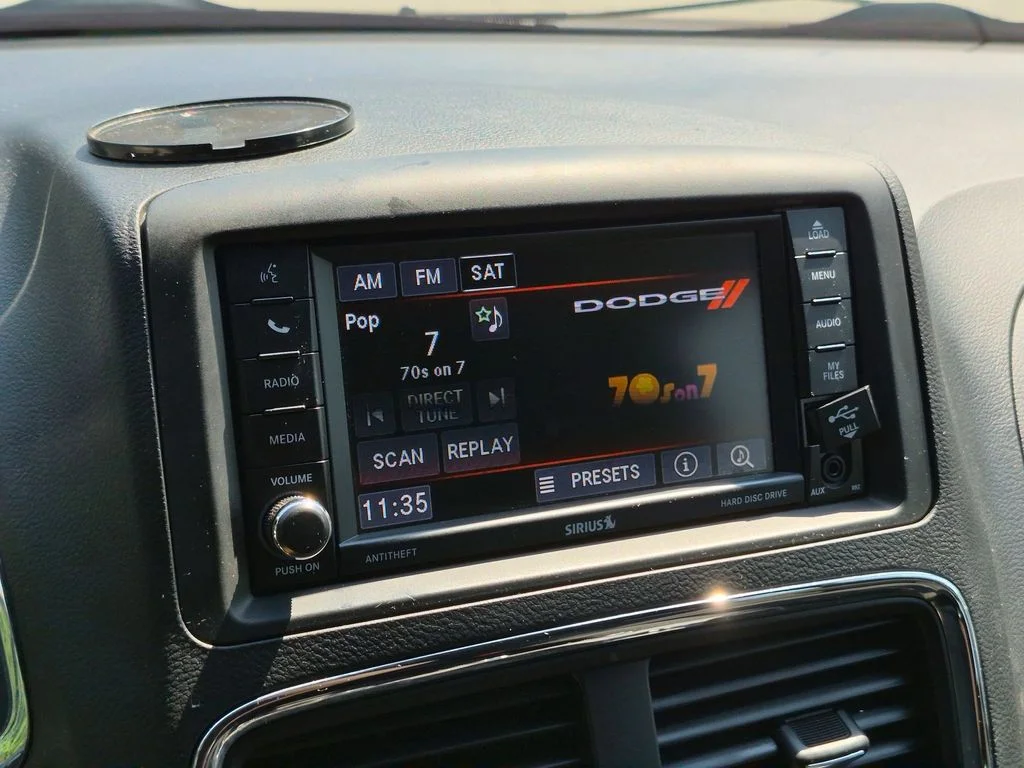 Used 2018 White Dodge SE Plus image 21