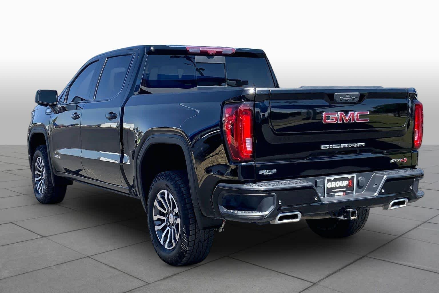 Used 2023 Onyx Black GMC AT4 image 12