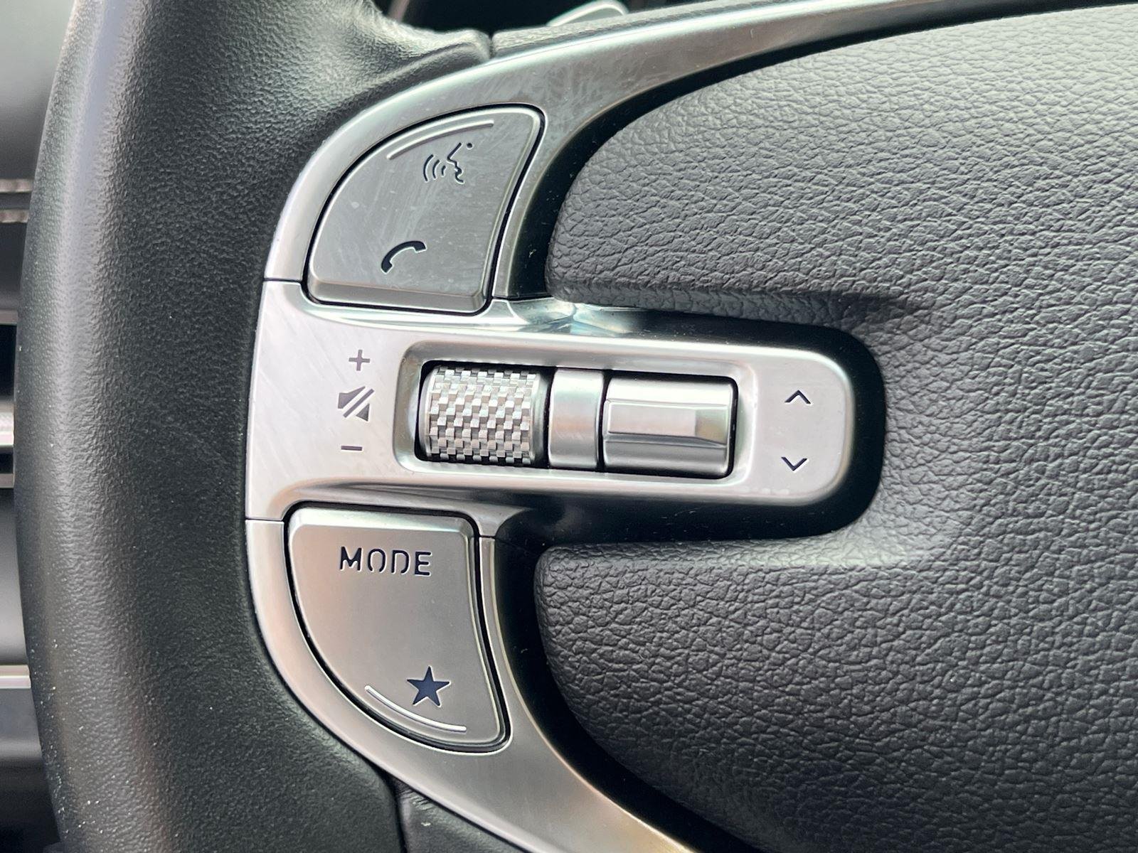 2024 GENESIS GV80 Standard - Photo 25