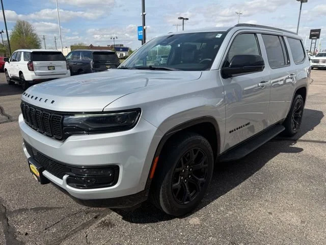 Used 2024 Silver Jeep Series II image 3
