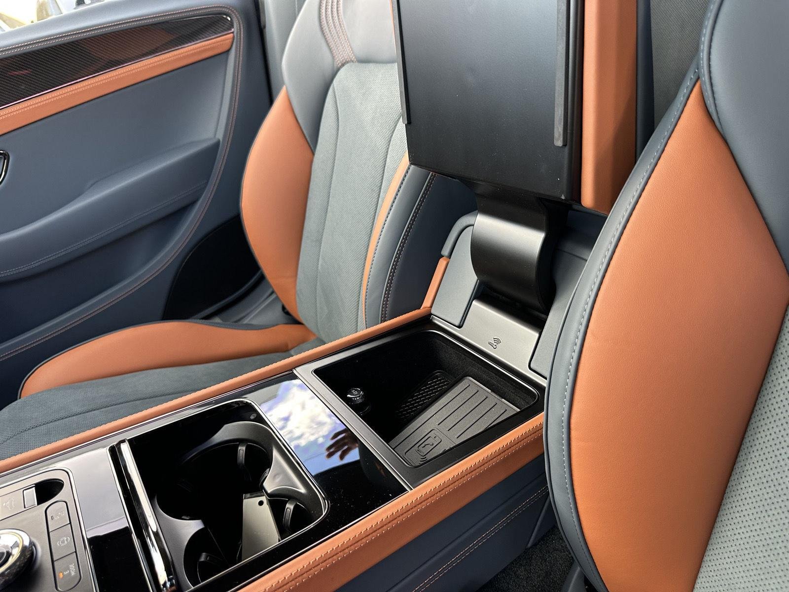 New 2026 Thunder Bentley S image 41