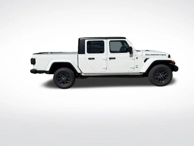 New 2026 Bright White Clear-Coat Exterior Paint Jeep 85th Anniversary Edition image 6