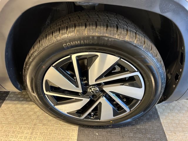 Certified Used 2024 White Volkswagen 2.0T SE w/Technology image 10