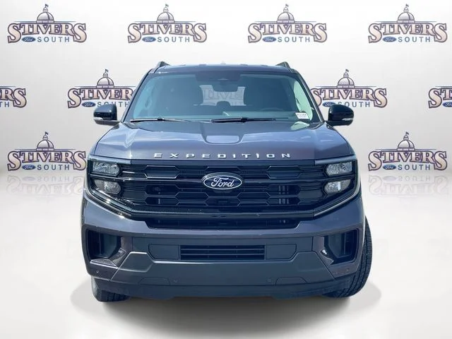 New 2026 Dark Matter Gray Metallic Ford Active image 6