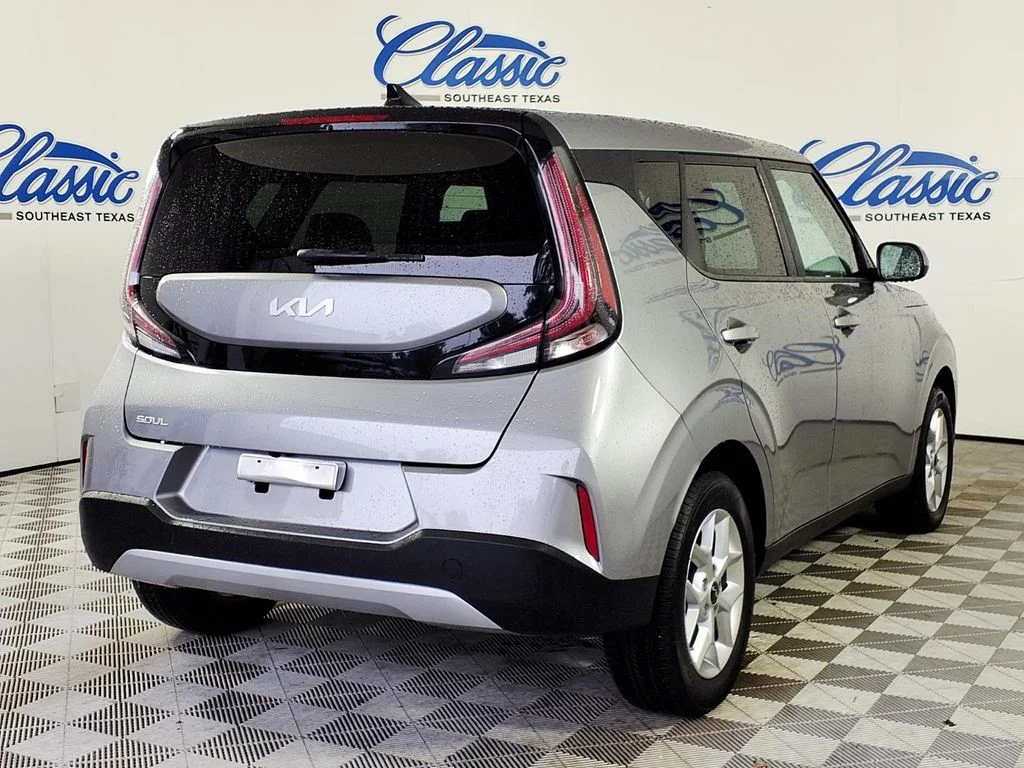 Used 2024 Gray Kia LX image 6