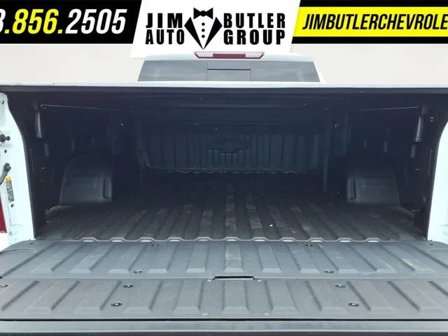 New 2026 Summit White Chevrolet RST image 19